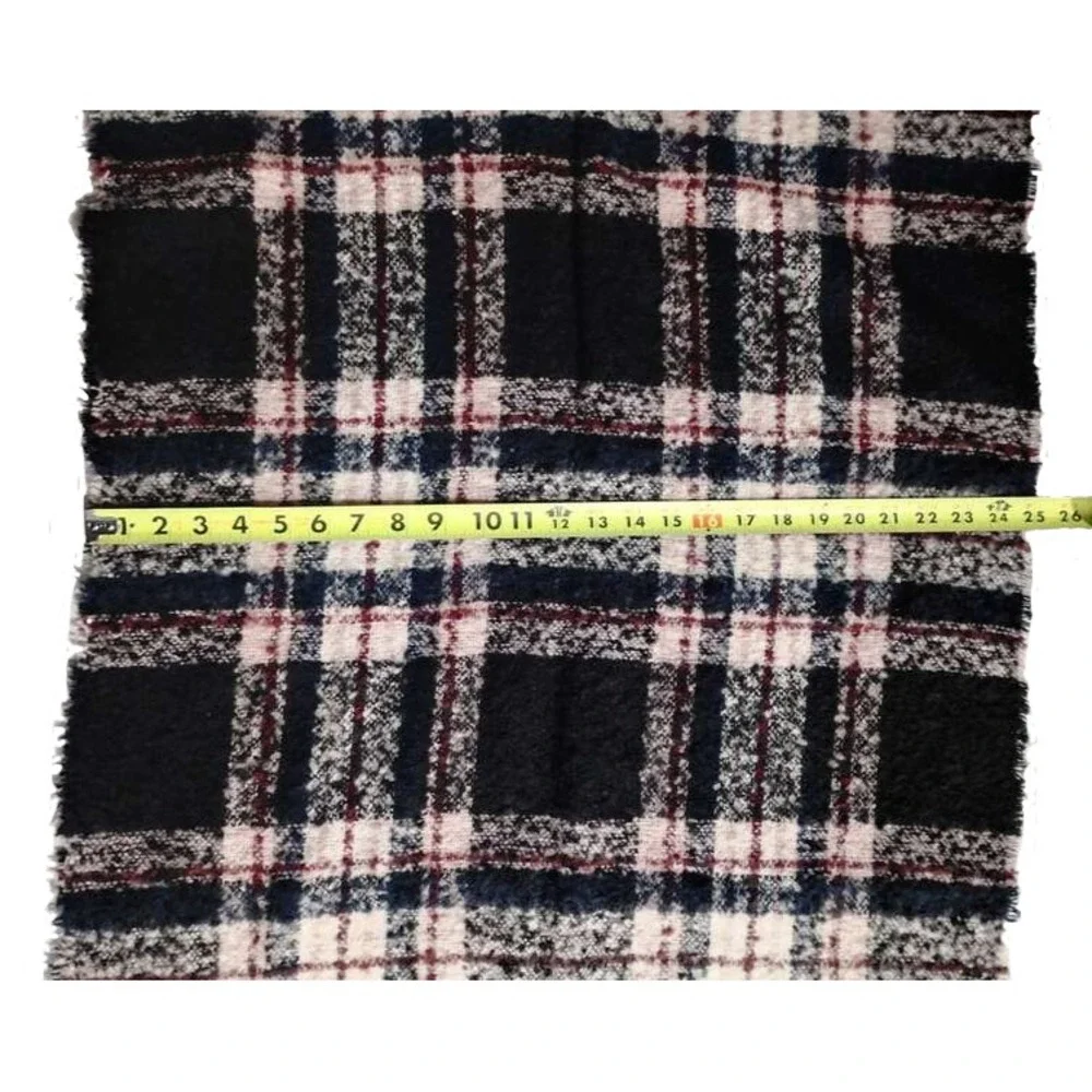 Francescas Plaid Scarf Boucle Black Red White Blue Fringe One Size Polyester‎